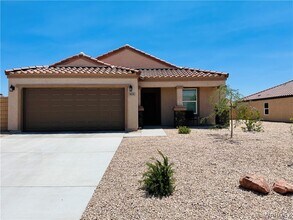 4658 Reyes Adobe Dr in Fort Mohave, AZ - Building Photo - Building Photo