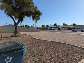 1420 N Evergreen St, Unit 2 in Chandler, AZ - Foto de edificio - Building Photo