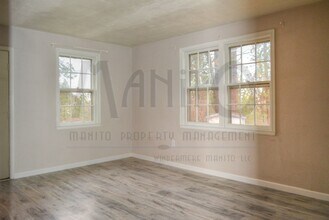 3006 W South Loop Ave in Spokane, WA - Building Photo - Building Photo