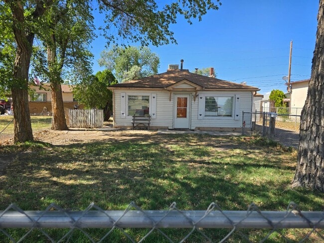 property at 1824 Rood Ave