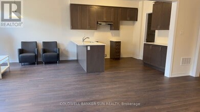 133 Sanders Rd in Erin, ON - Building Photo - Building Photo