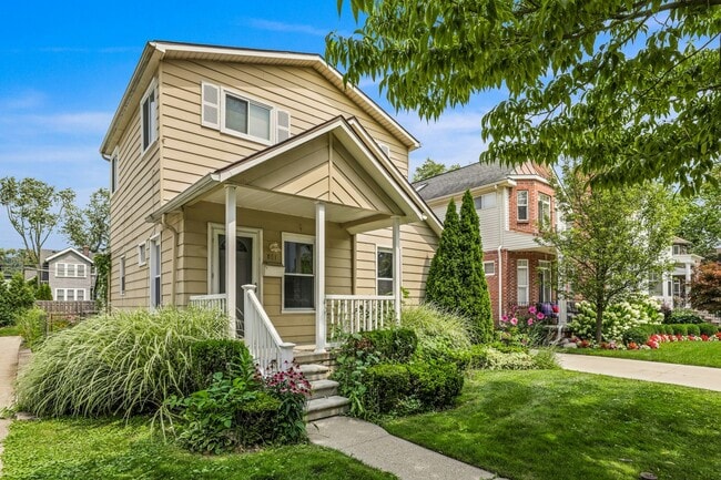 property at 811 Humphrey Ave