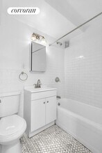 99 Lafayette Ave in Brooklyn, NY - Foto de edificio - Building Photo