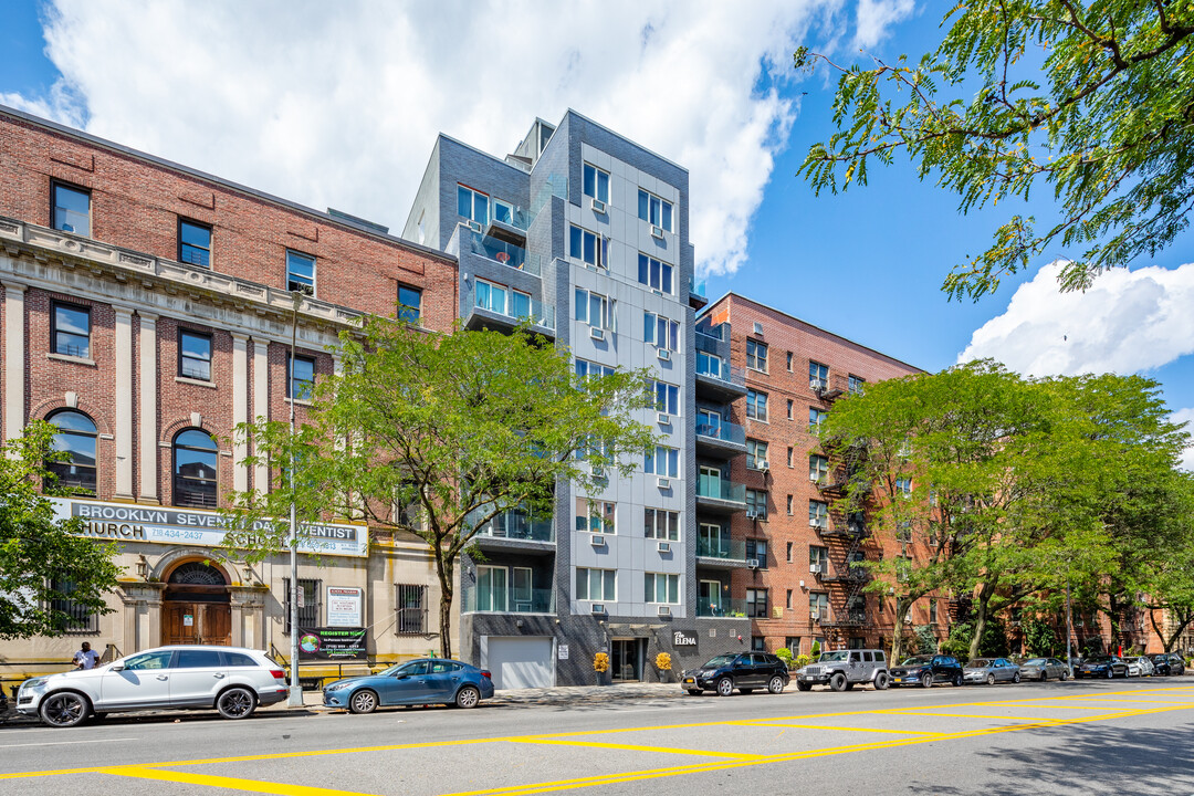 The Elena in Brooklyn, NY - Foto de edificio