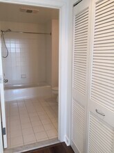 250 King St, Unit 738 in San Francisco, CA - Building Photo - Building Photo