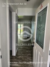 175 Friendship Ave SE in Salem, OR - Building Photo - Building Photo