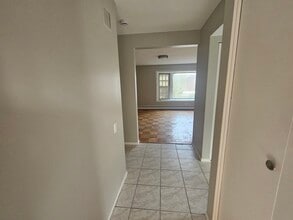 863 N Northwest Hwy in Park Ridge, IL - Building Photo - Building Photo