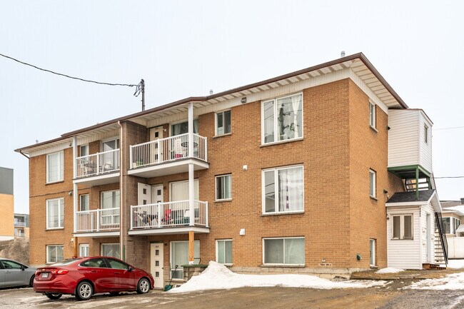 8080 Guillaume-Couture Boul in Lévis, QC - Building Photo - Building Photo