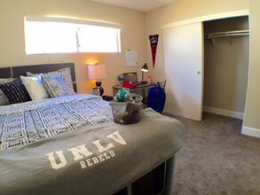 Legacy LV Student Housing in Las Vegas, NV - Foto de edificio - Building Photo