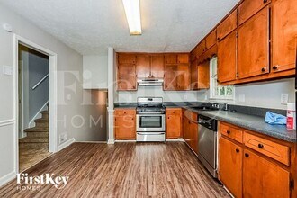 1247 Mountain Dr NE in Conyers, GA - Building Photo - Building Photo