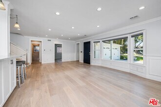 4212 W Franklin Ave in Burbank, CA - Building Photo - Building Photo