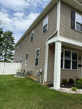 417 Hamilton Rd in Glassboro, NJ - Foto de edificio - Building Photo