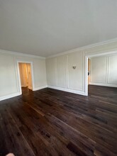 1000 Hinman in Evanston, IL - Building Photo - Interior Photo