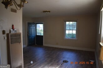 2117 Ingleside Ave in Macon, GA - Building Photo - Building Photo