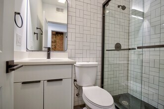 1917 S Racine Ave, Unit 1F in Chicago, IL - Foto de edificio - Building Photo