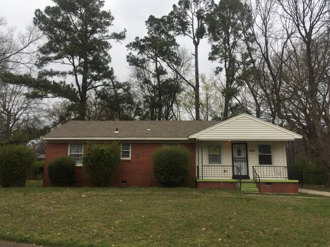 property at 1968 Gayle Ave