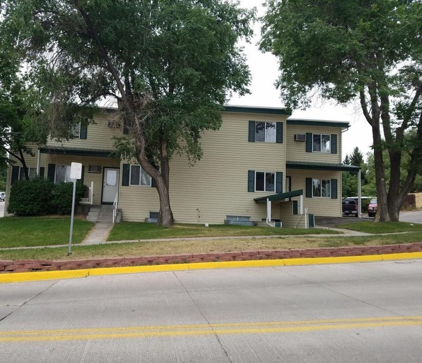 702 S Gillette Ave S in Gillette, WY - Foto de edificio