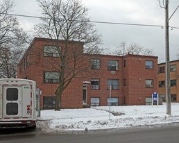 305 Saguenay Ave Apartments