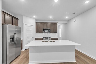 8562 Blueberry Ash St in Magnolia, TX - Building Photo - Building Photo