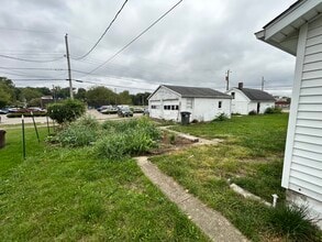 908 Garfield Ave in Troy, OH - Building Photo - Building Photo