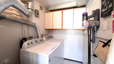 2459 Paseo Rd, Unit 2459 Paseo in Colorado Springs, CO - Building Photo - Building Photo