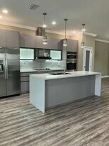 1807 Brentwood Ct in Davenport, FL - Building Photo