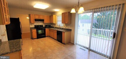 106 Lindenridge Road in Laurel, MD - Building Photo - Building Photo