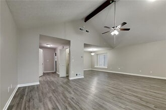 2861 Hadrian Dr SW in Snellville, GA - Building Photo - Building Photo