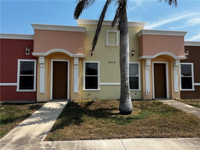 3019 Regal Dr