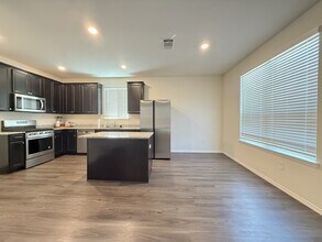 5911 Dry Brush Pl in Katy, TX - Building Photo - Building Photo