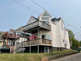 416 N 15th Ave E in Duluth, MN - Building Photo