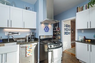 137 Columbia St, Unit 1L in Cambridge, MA - Foto de edificio - Building Photo