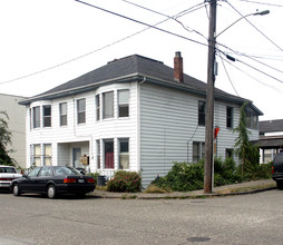 1314 N 36th St in Seattle, WA - Building Photo - Building Photo