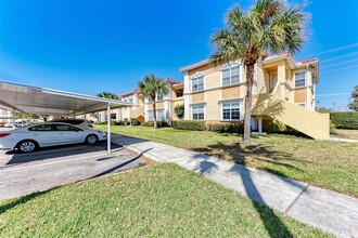 1195 Villagio Cir in Sarasota, FL - Building Photo - Building Photo