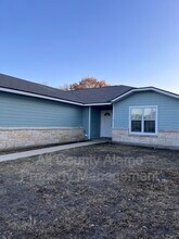 8133 Morning Grove in Converse, TX - Building Photo - Building Photo