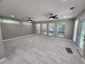 5104 Laurel Ln in Fort Worth, TX - Building Photo - Building Photo