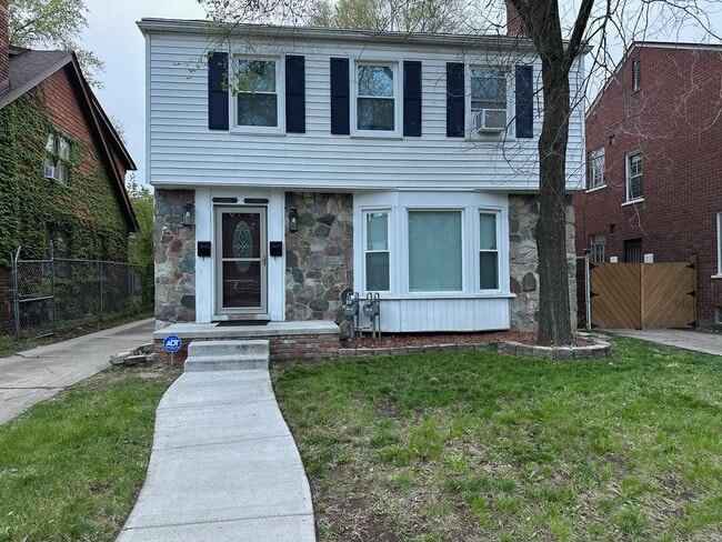 property at 20455 Stratford Rd