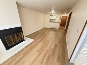 TWG North in Seattle, WA - Foto de edificio - Interior Photo