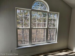 56401 Scotland Blvd in Shelby Township, MI - Building Photo - Building Photo