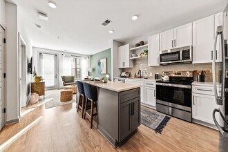 Preston Ridge in Cary, NC - Building Photo - Building Photo