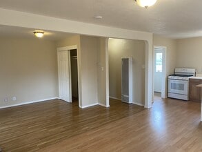 1671 Old Arcata Rd in Bayside, CA - Building Photo - Building Photo