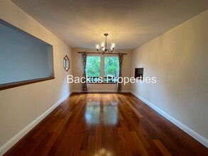 4080 Crest Rd in Pebble Beach, CA - Building Photo - Building Photo