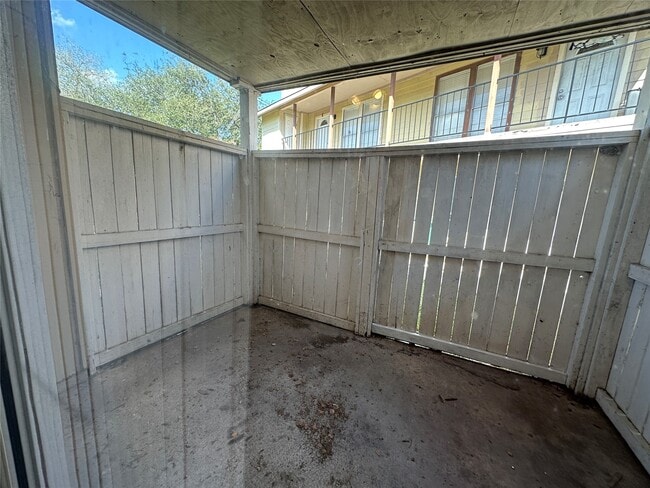 property at 11506 Meadow Pines Ct