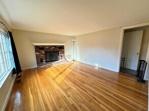 91 W Main St in West Brookfield, MA - Building Photo - Building Photo