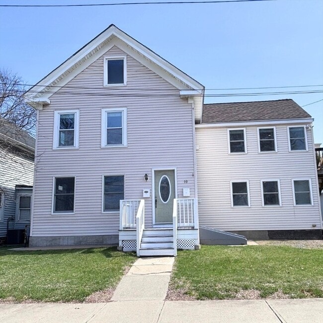 property at 10 Neil St