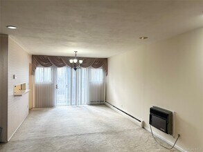 76-36 265th St in Queens, NY - Building Photo - Building Photo