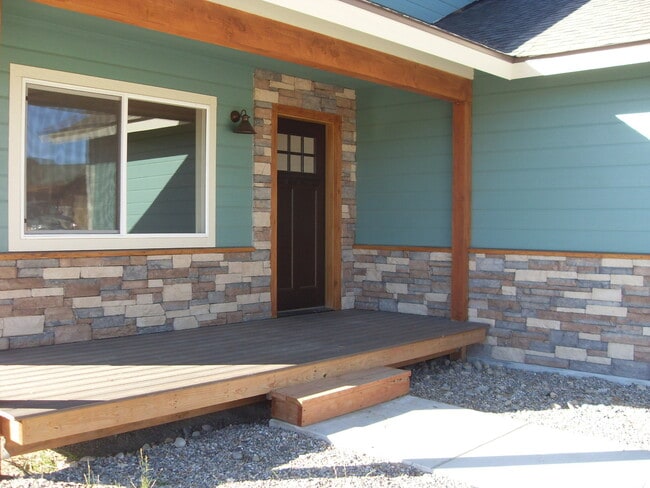 207 Carpin Cir in Pagosa Springs, CO - Building Photo - Building Photo