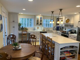 80082 Sears Rd in Cottage Grove, OR - Building Photo