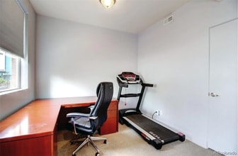 2360 S Wheeling Cir in Aurora, CO - Building Photo - Building Photo