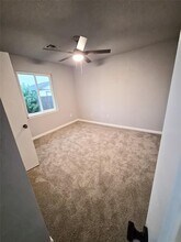 641 NE 16th St in Moore, OK - Building Photo - Building Photo